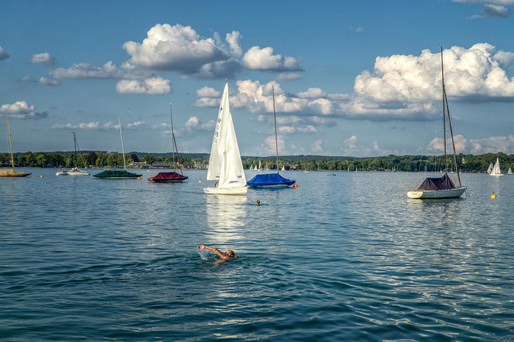 5 Sterne Penthouse-Loft Gut Stohrerhof Bis 4 Personen Dießen am Ammersee 外观 照片