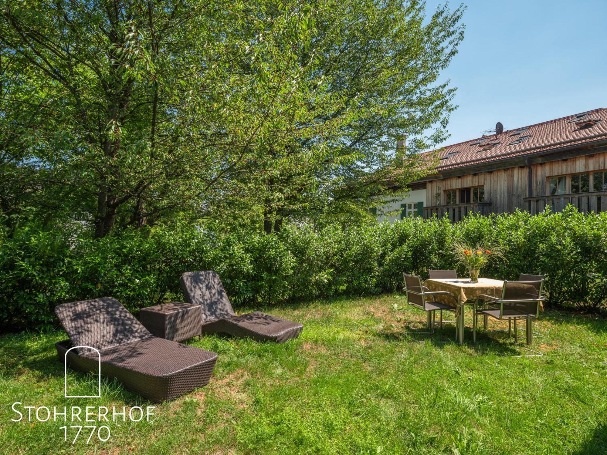 5 Sterne Penthouse-Loft Gut Stohrerhof Bis 4 Personen Dießen am Ammersee 外观 照片